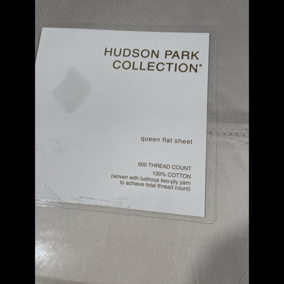 NIB [‎ Queen ] 600TC Cotton Flat Sheet for Hudson Park in Silver - Picture 2 of 11